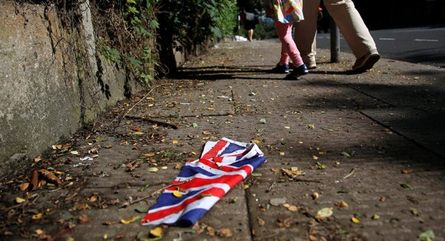 A British flag which was washed away by heavy rains the day before lies on the street in London, Britain, June 24, 2016 after Britain voted to leave the European Union in the EU BREXIT referendum. A British flag which was washed away by heavy rains the day before lies on the street in London, Britain, June 24, 2016 after Britain voted to leave the European Union in the EU BREXIT referendum.