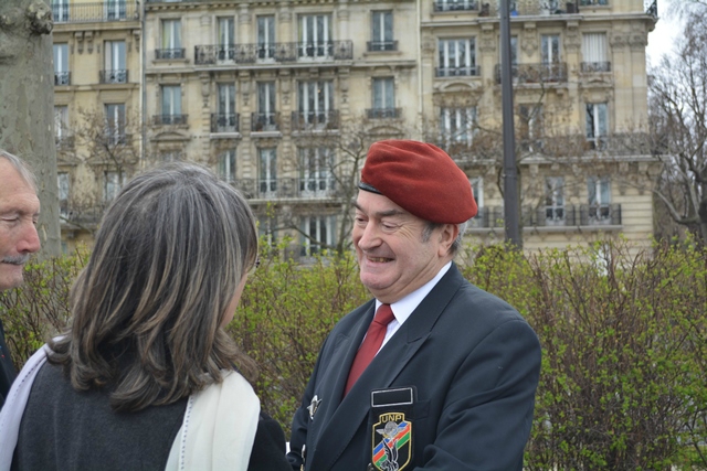 remerciements aux paras par nicole Ferrandis
